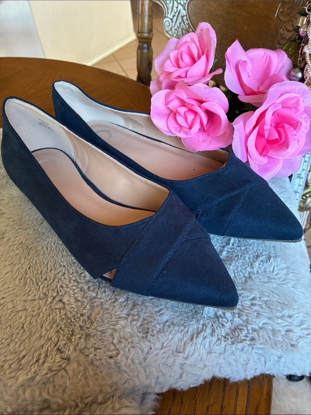 Black Suede Pointed Toe Women’s Flats